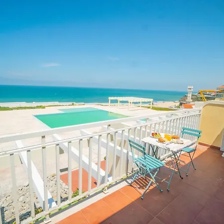 Casa Da Azenha Terrace Prime Feriehus Santa Cruz (Oeste)